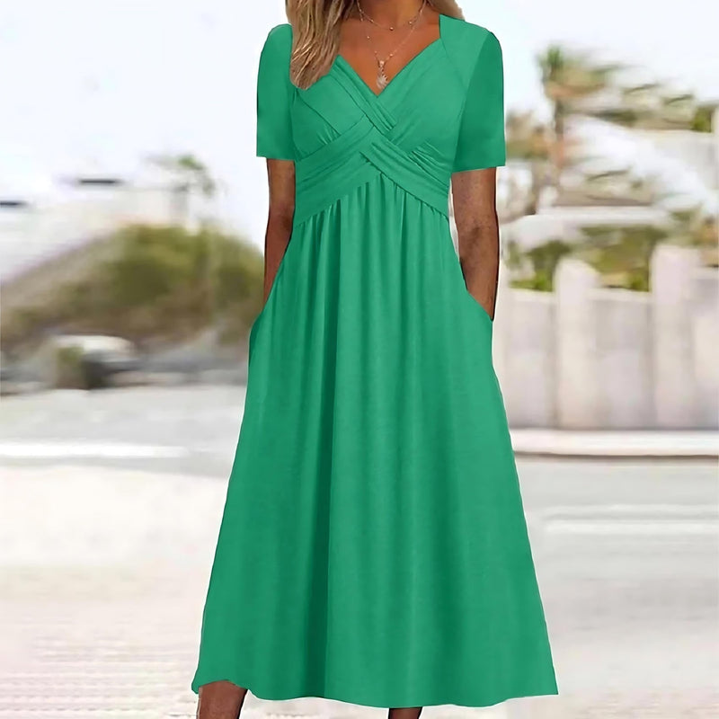 Polished Dress with an Effortless Classic Look
