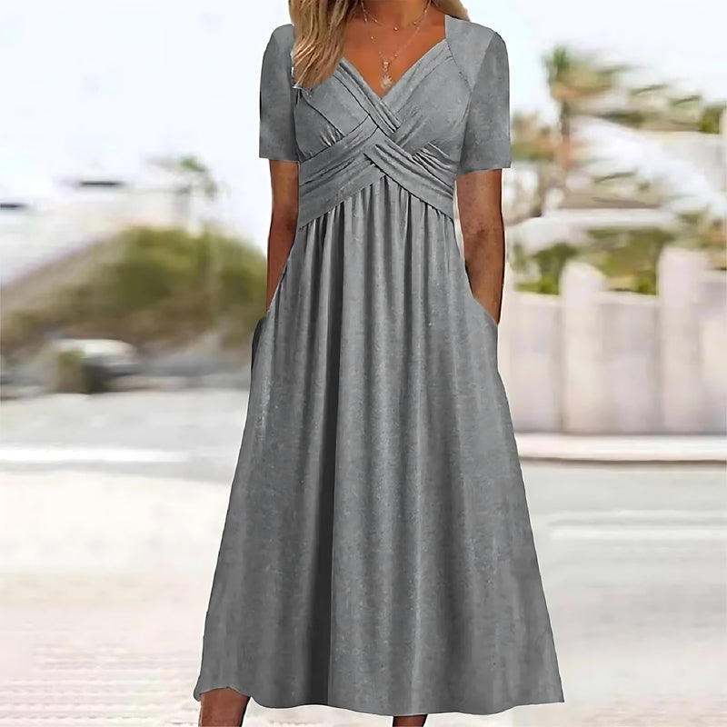 Polished Dress with an Effortless Classic Look