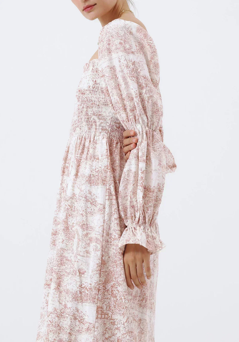 Beautifully Crafted Dress in a Classic Style