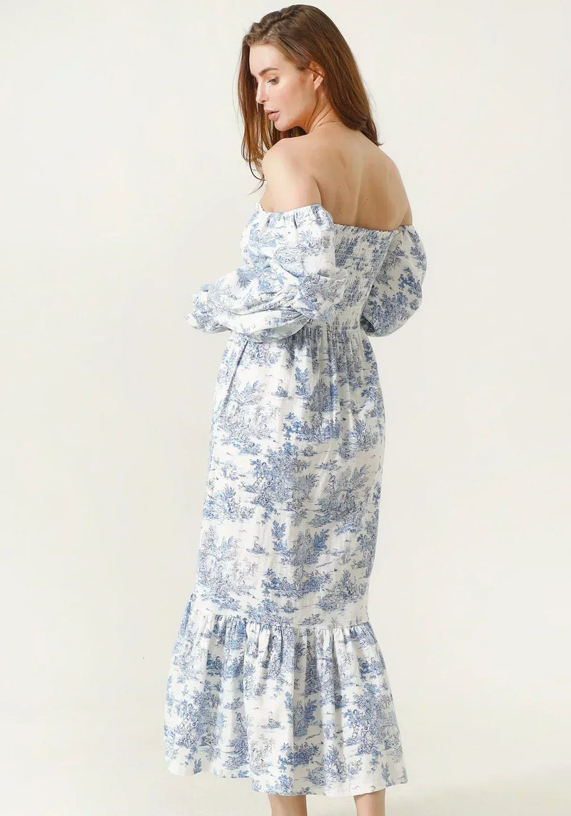 Beautifully Crafted Dress in a Classic Style
