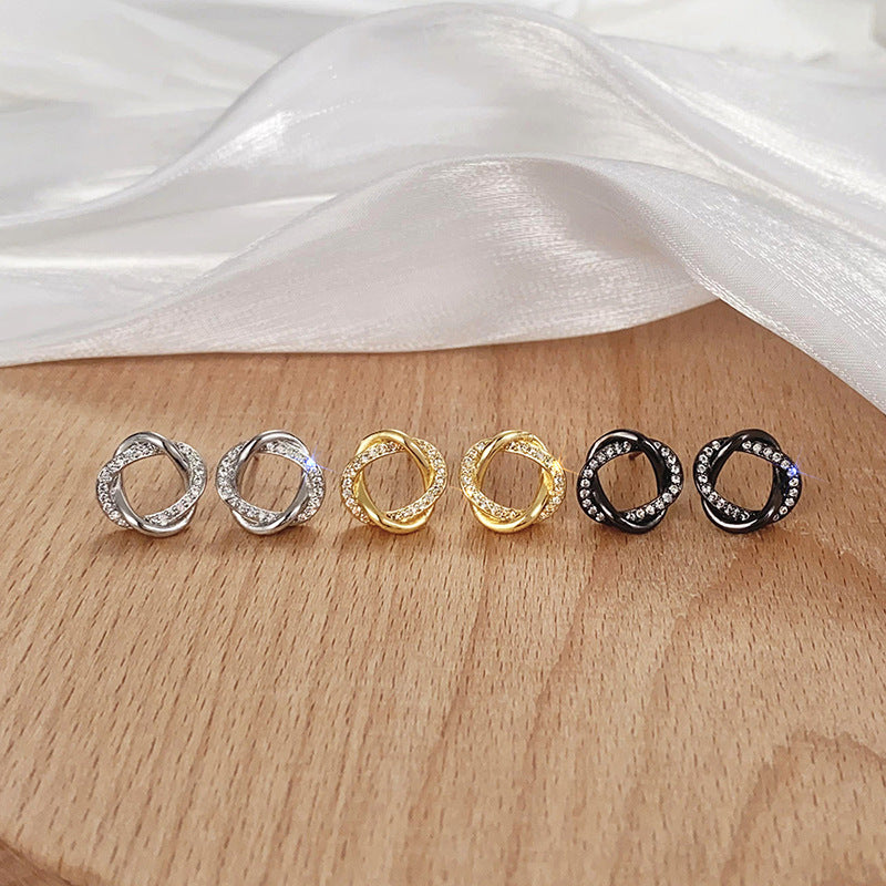 Romanttinen Korvarengas erityisiin hetkiin