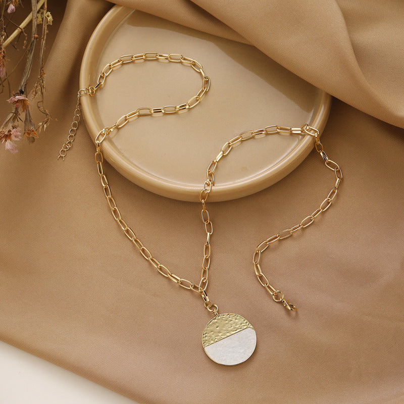 Romanttinen Kaulakoru erityisiin hetkiin