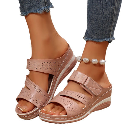 Tyylikkäät Ortopediset Sandaalit Ainutlaatuisella Muotoilulla