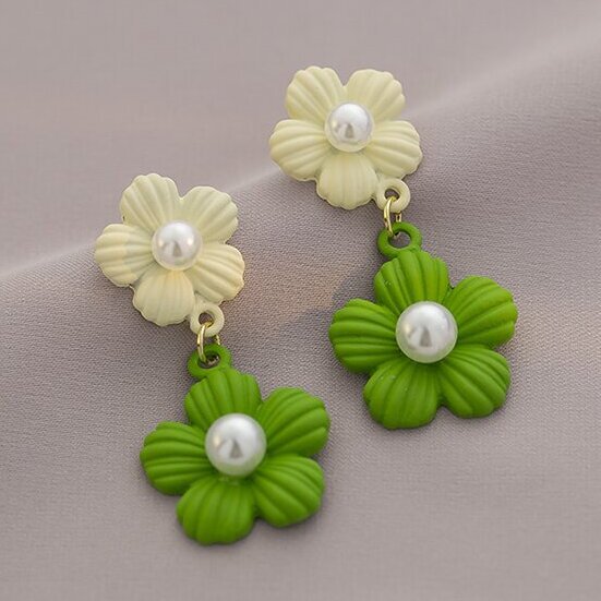 Romanttinen Korvarengas erityisiin hetkiin