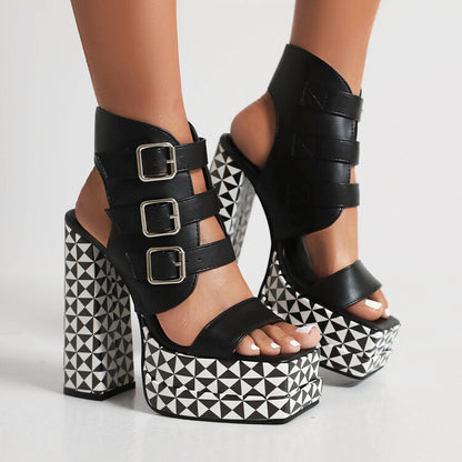 Vintage-henkiset Ortopediset Sandaalit