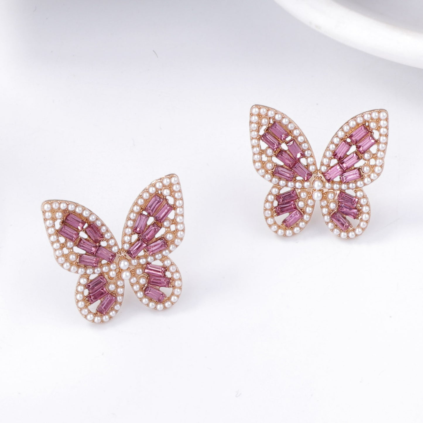 Käsintehty vintage Korvarengas