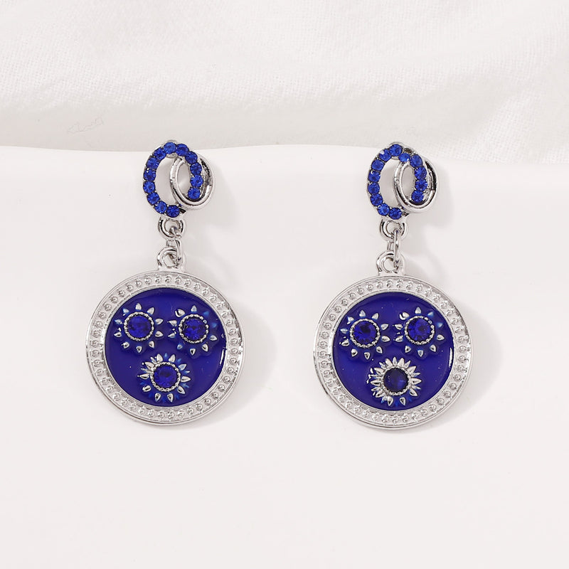 Elegantti Korvarengas jokaiseen tilaisuuteen