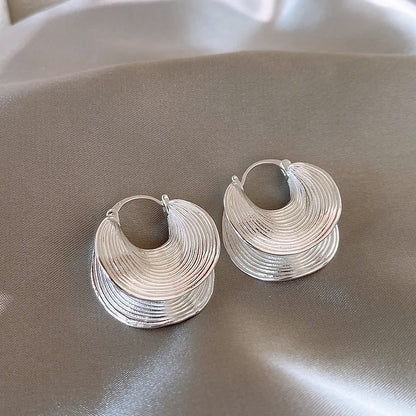 Hurmaava Korvarengas jokaiseen tilaisuuteen