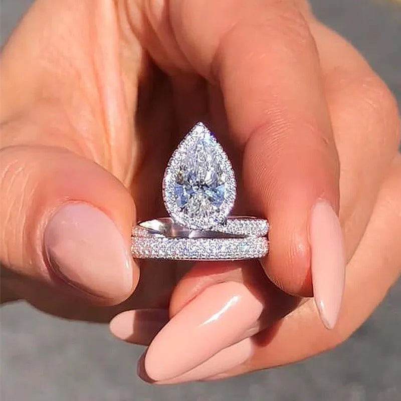 Hurmaava Sormus jokaiseen tilaisuuteen