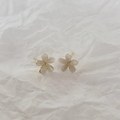 Hurmaava Korvarengas jokaiseen tilaisuuteen