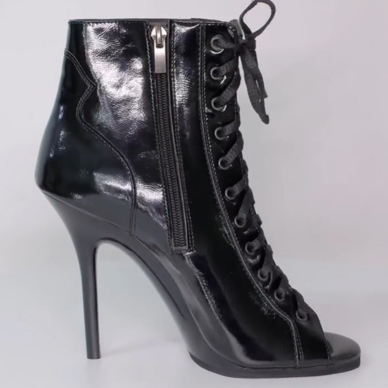 Klassiset Ortopediset Saappaat Ajattomalla Tyylillä