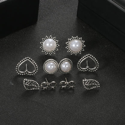 Klassinen Helmi Korusetti ajattomalla viehätyksellä