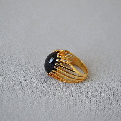 Elegantti Kulta Sormus jokaiseen tilaisuuteen