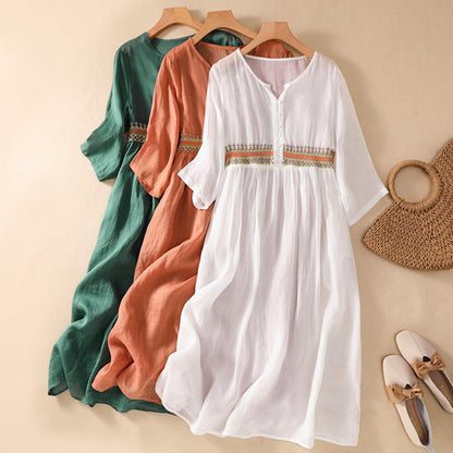 Beautifully Crafted Dress in a Classic Style