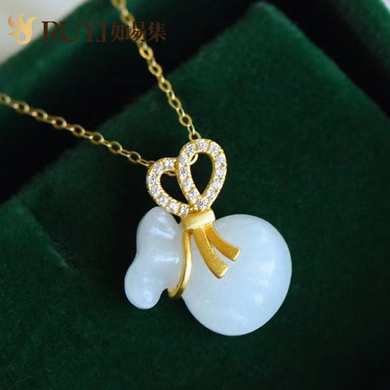 Klassinen Hopea Kaulakoru ajattomalla viehätyksellä