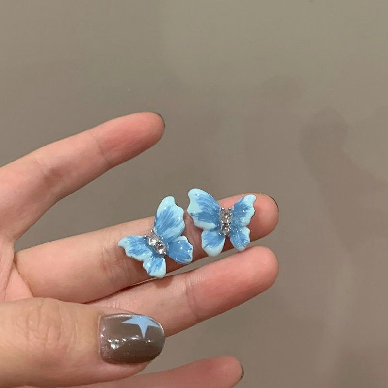 Hurmaava Korvarengas jokaiseen tilaisuuteen