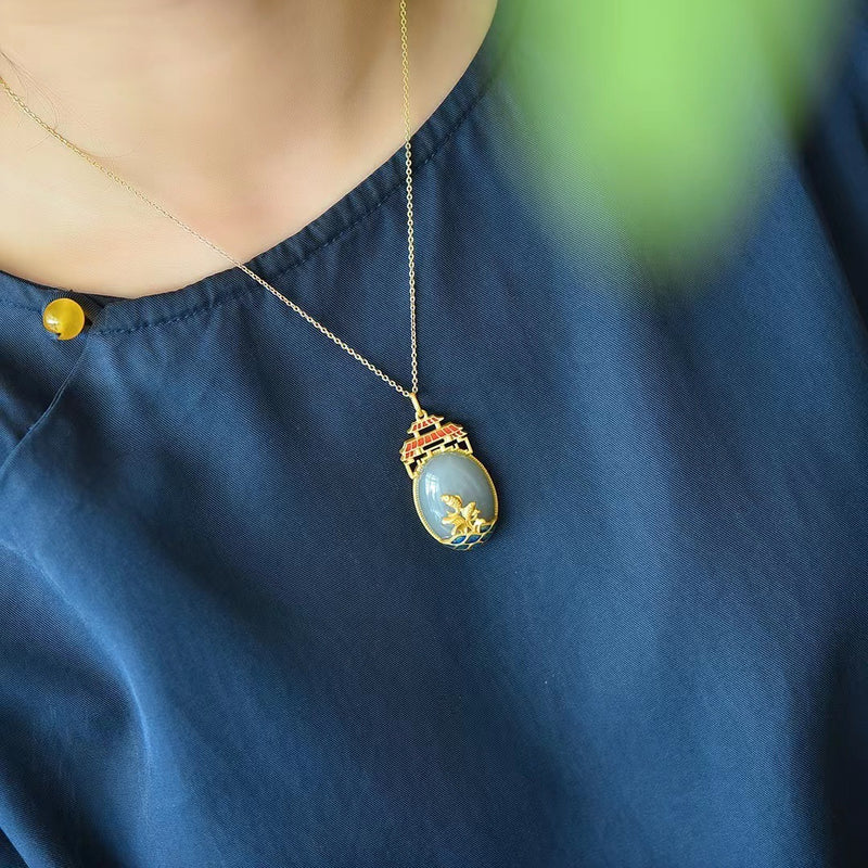 Hurmaava Hopea Riipus jokaiseen tilaisuuteen