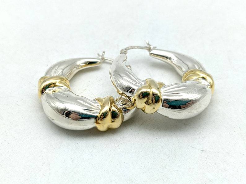 Romanttinen Kulta Korvarengas erityisiin hetkiin