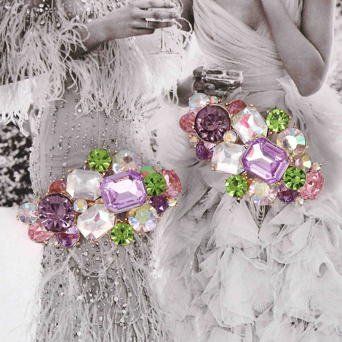 Hurmaava Korvarengas jokaiseen tilaisuuteen