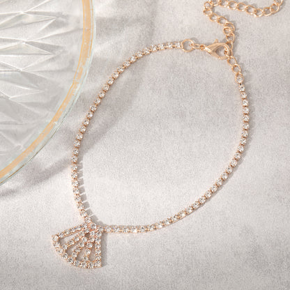 Klassinen Kulta Nilkkakoru ajattomalla viehätyksellä