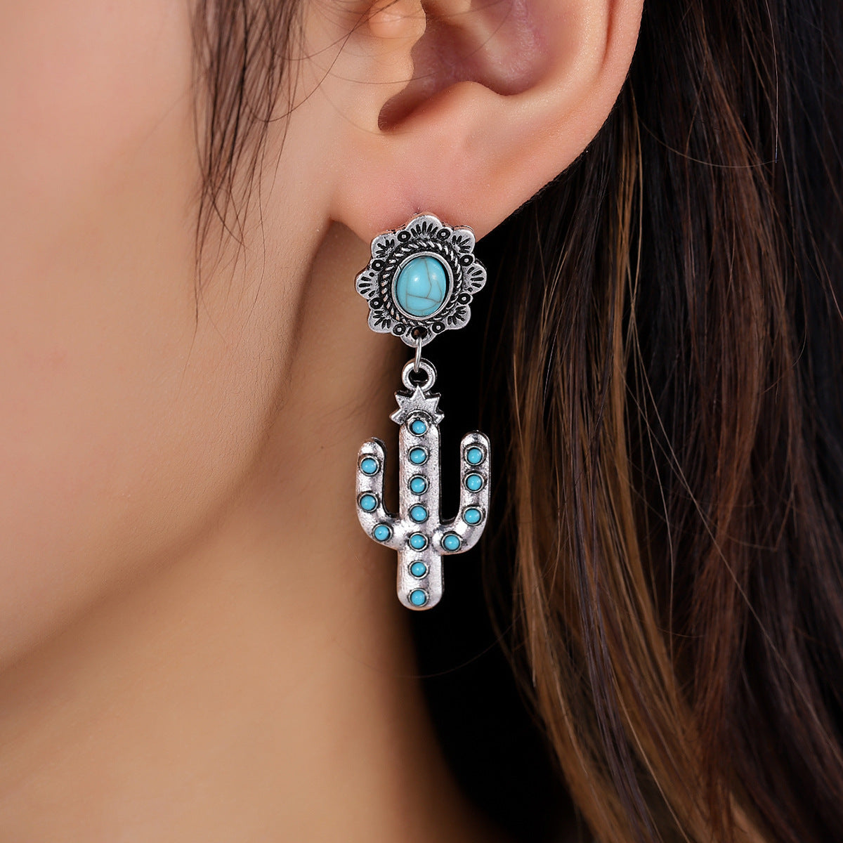 Hurmaava Sormus jokaiseen tilaisuuteen