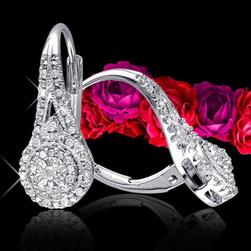 Romanttinen Korvarengas erityisiin hetkiin