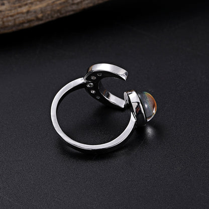 Romanttinen Kulta Sormus erityisiin hetkiin