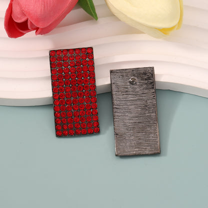 Klassinen Korvarengas ajattomalla viehätyksellä