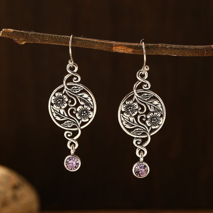 Kaunis Korvarengas ainutlaatuisella tyylillä