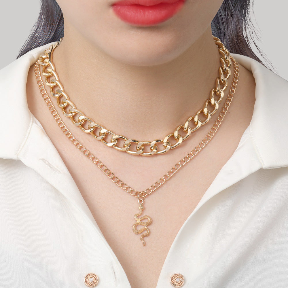 Elegantti Kulta Kaulakoru jokaiseen tilaisuuteen