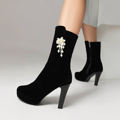 Tyylikkäät Ortopediset Saappaat Ainutlaatuisella Muotoilulla