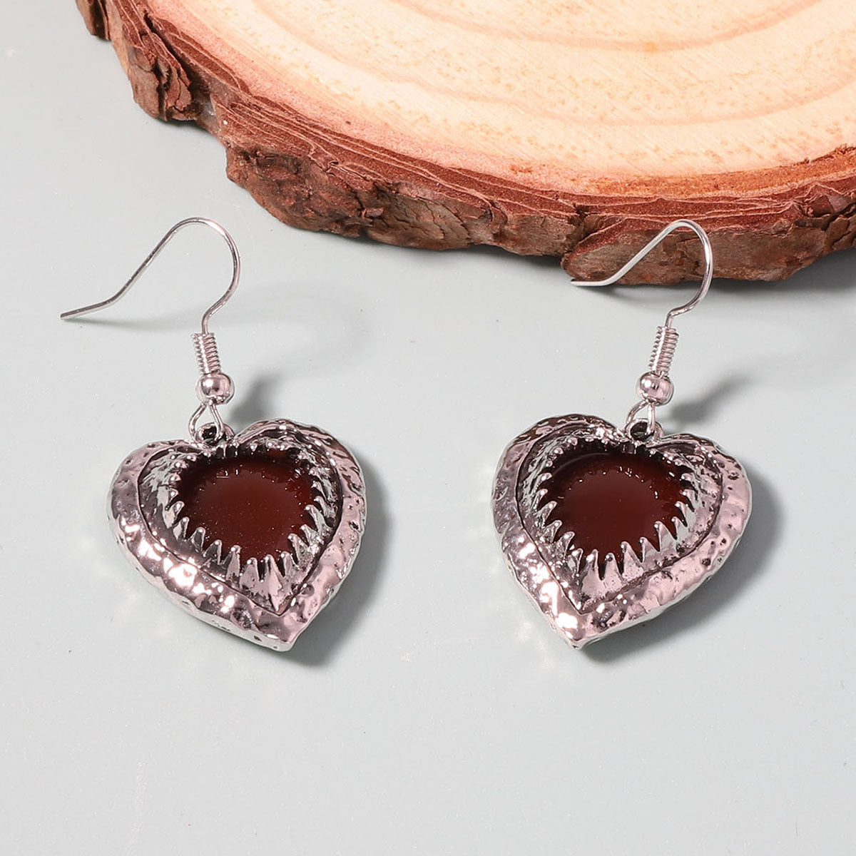 Käsintehty vintage Kaulakoru