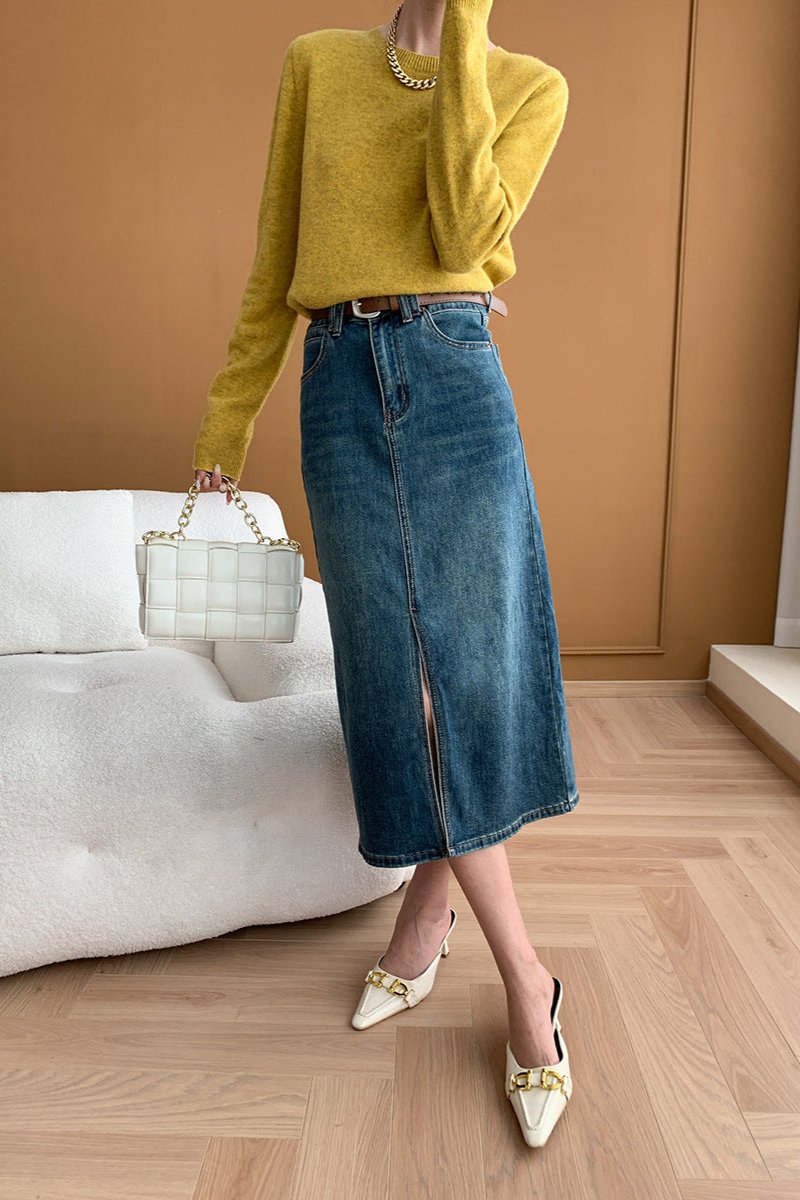 A Vintage Style Blouse with Delicate Timeless Details