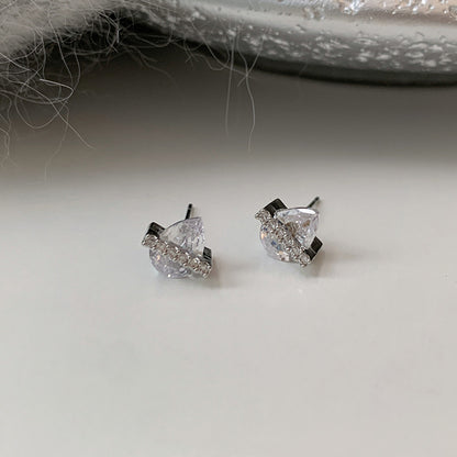 Herkkä käsityö Koru