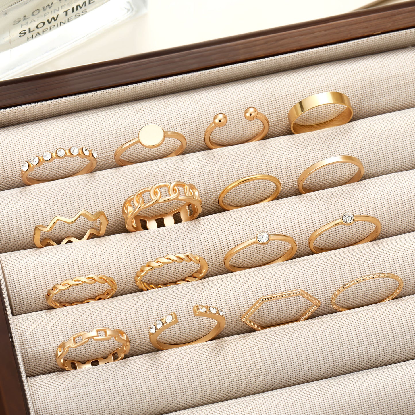 Klassinen Koru ajattomalla viehätyksellä