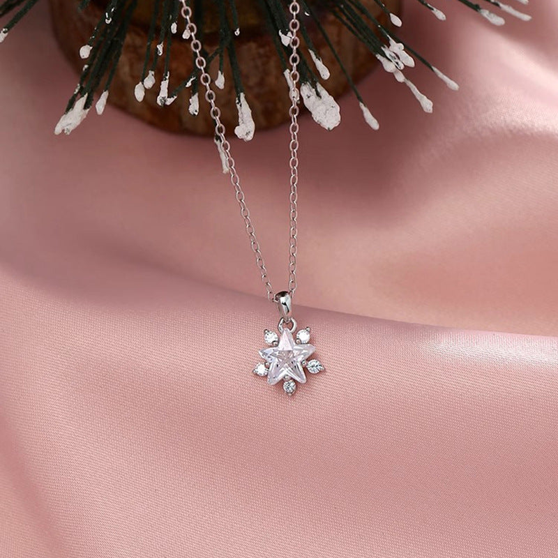 Romanttinen Kaulakoru erityisiin hetkiin