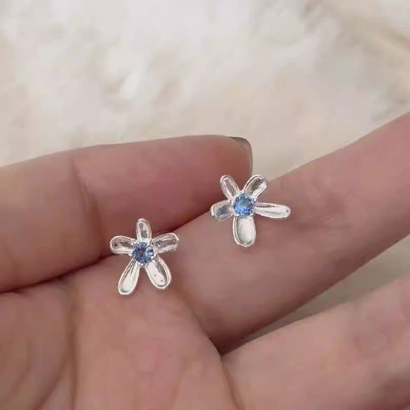 Käsintehty vintage Korvarengas