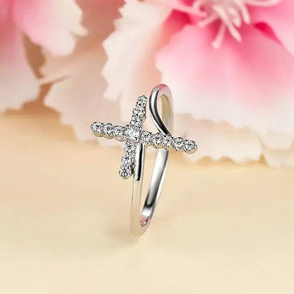 Hurmaava Sormus jokaiseen tilaisuuteen