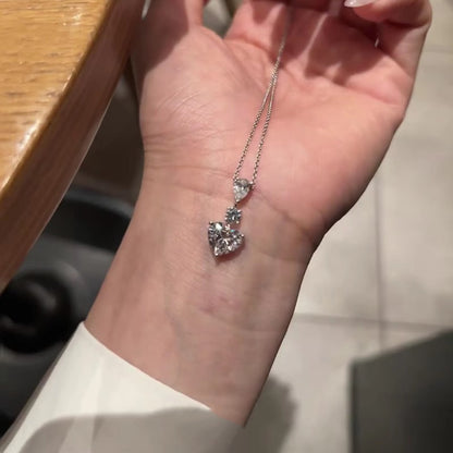 Hurmaava Kaulakoru jokaiseen tilaisuuteen