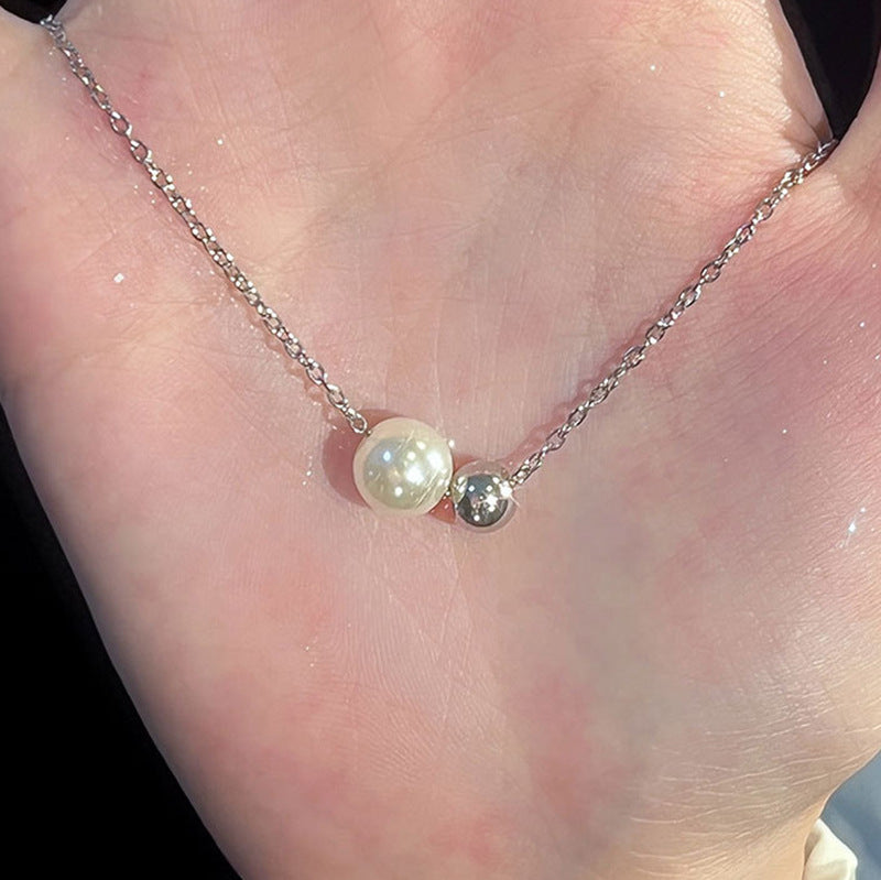 Herkkä käsityö Helmi Kaulakoru