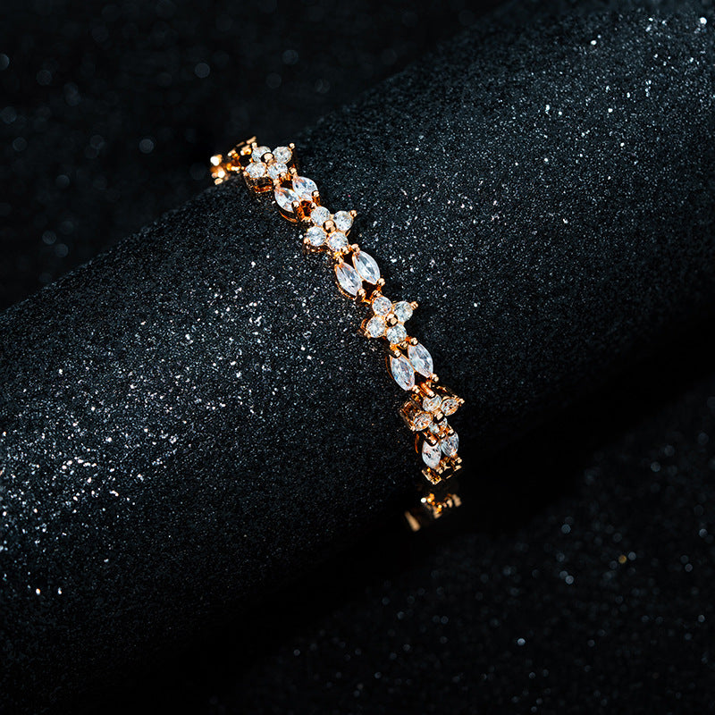 Hurmaava Rannekoru jokaiseen tilaisuuteen