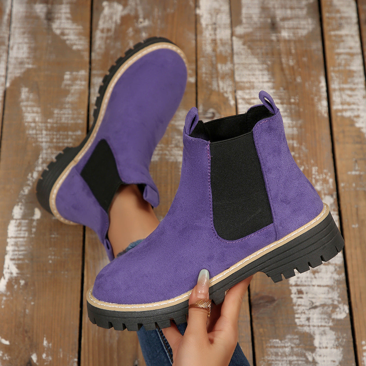 Tyylikkäät Ortopediset Saappaat Ainutlaatuisella Muotoilulla