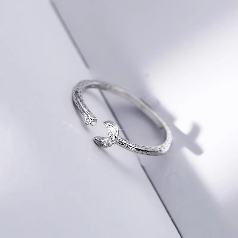 Romanttinen Sormus erityisiin hetkiin