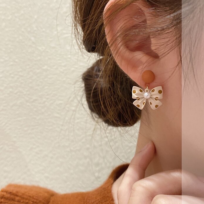 Romanttinen Korvarengas erityisiin hetkiin