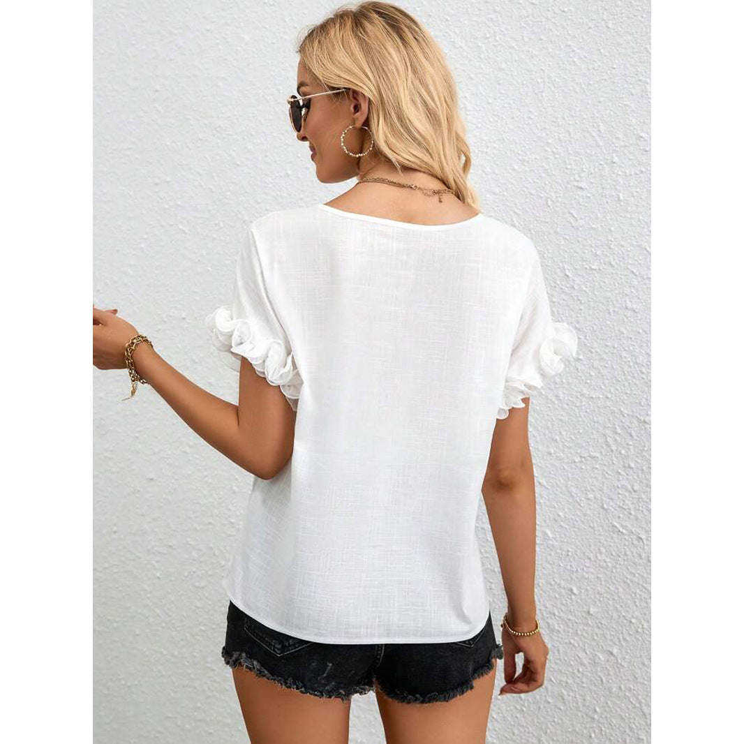 Beautifully Finished Blouse in a Timeless Design