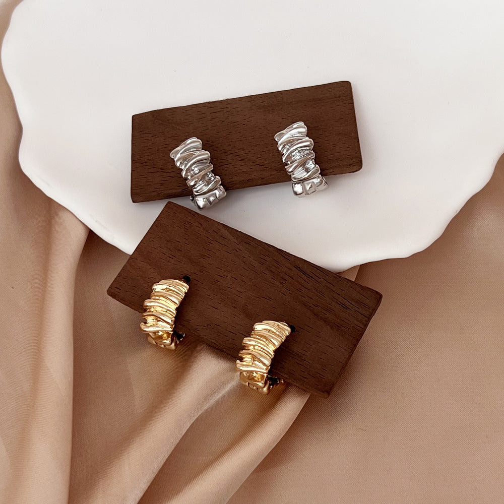 Hurmaava Korvarengas jokaiseen tilaisuuteen