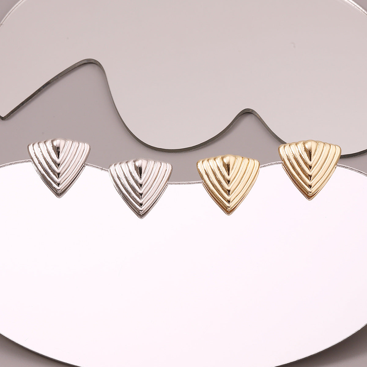 Romanttinen Korvarengas erityisiin hetkiin