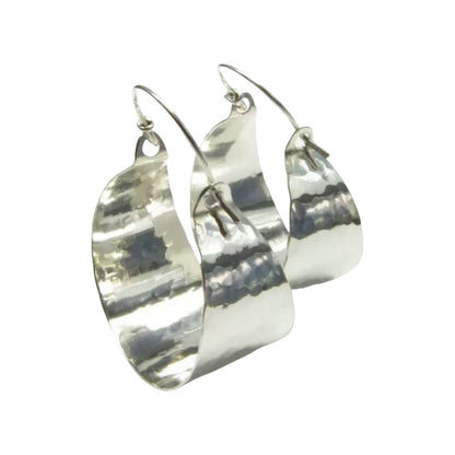 Romanttinen Sormus erityisiin hetkiin