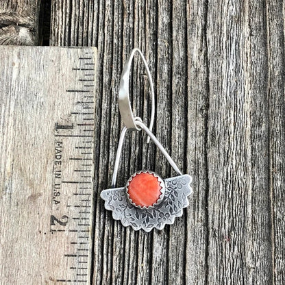 Käsintehty vintage Korvarengas