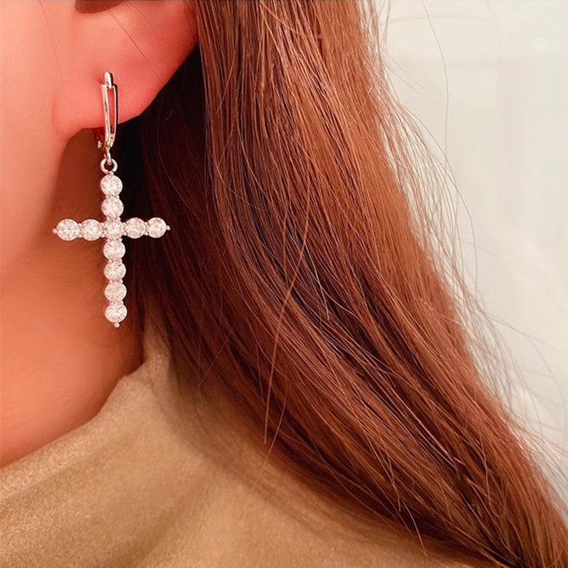 Herkkä käsityö Korvarengas